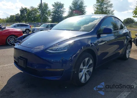 2023 Tesla Model Y Awd/Long Range Dual Motor All-Wheel Drive from USA, damaged, VIN 7SAYGDEE9PA075463